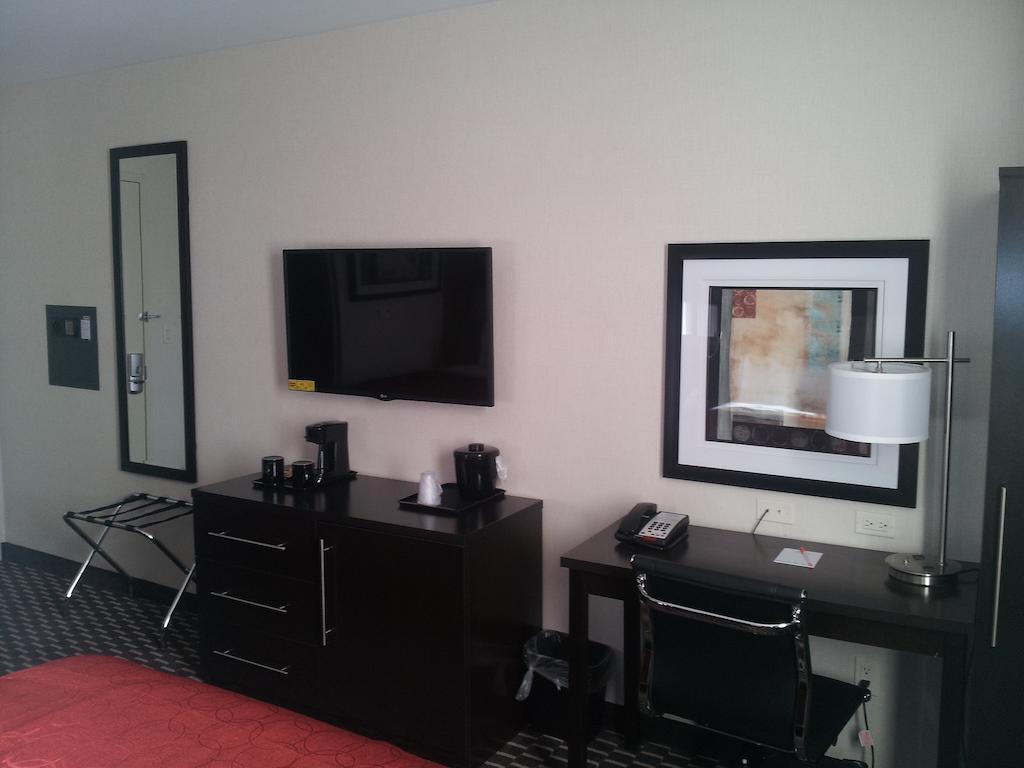 Howard Johnson By Wyndham Jamaica Ny Near Airtrain Jfk New York Bilik gambar